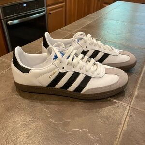 Adidas Sambas